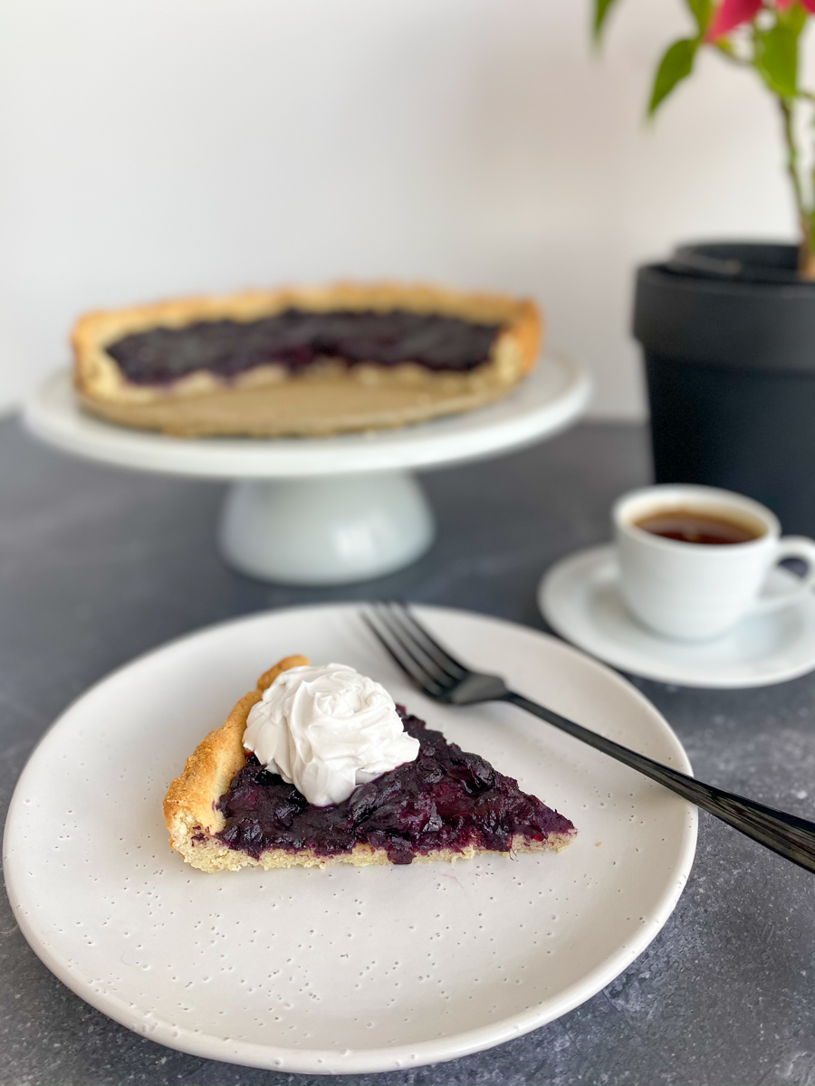 Delicious Sugar-free Vegan Blueberry Pie + Gluten-free Crust