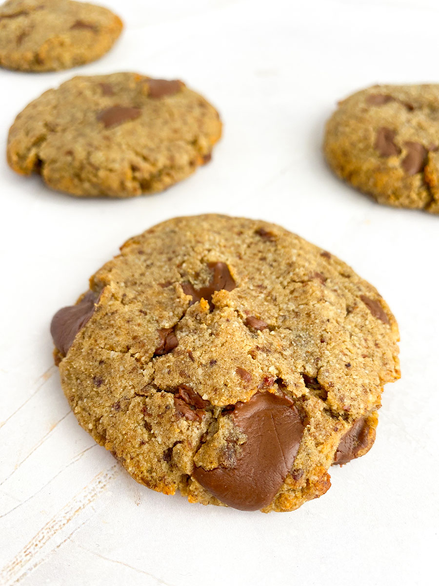 Vegan Gluten-free Sugar-free Chocolate Chip Cookies