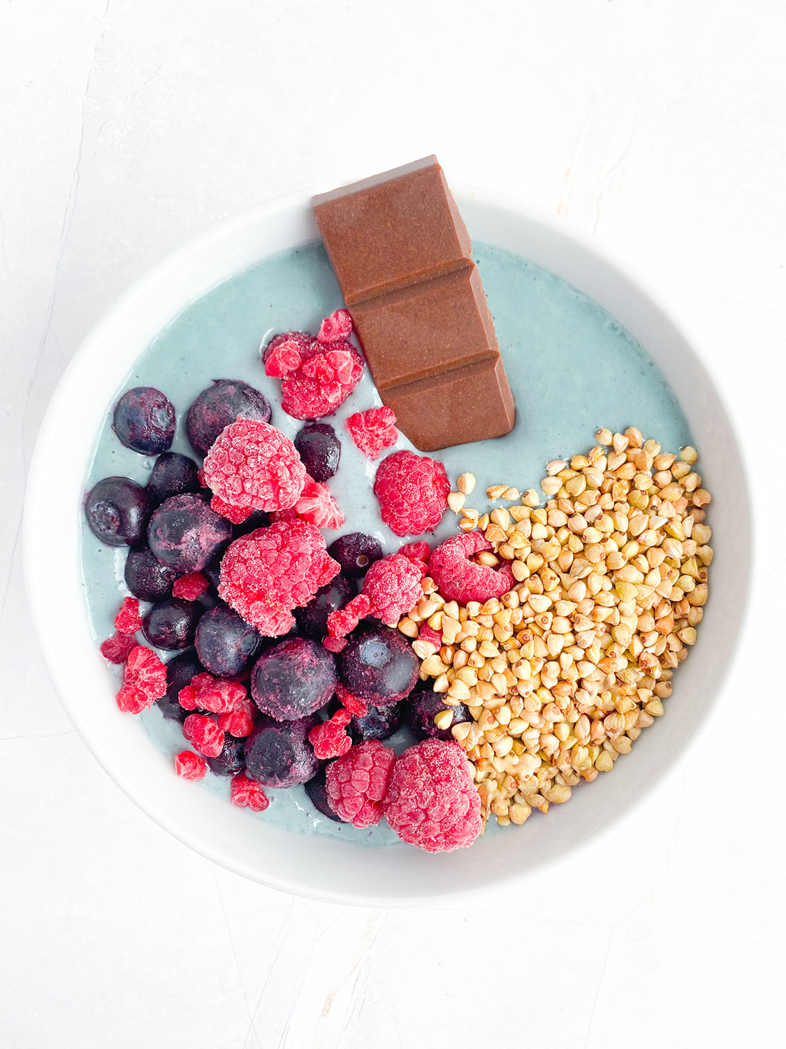 Vegan Banana Passionfruit Smoothie Bowl